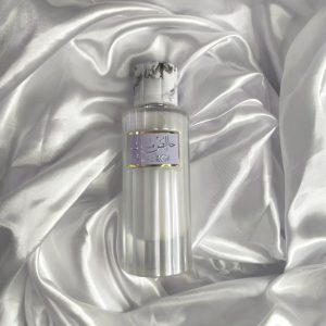 image d'une bouteille blanche du milky pure musk